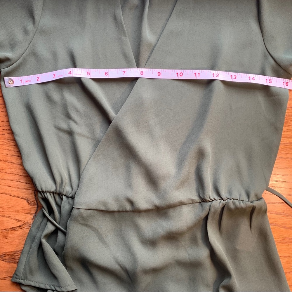 Lily White Cross-Tie Blouse Gathered Short Sleeve - Picture 10 of 15